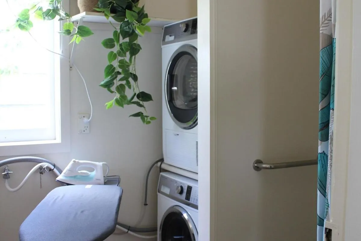 Holiday home Graceful Character Cottage In The Leafy Avenues Tauranga New Zealand