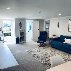  Apartment Churchill Oasis By The Sea